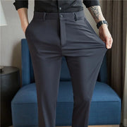 Gris foncé